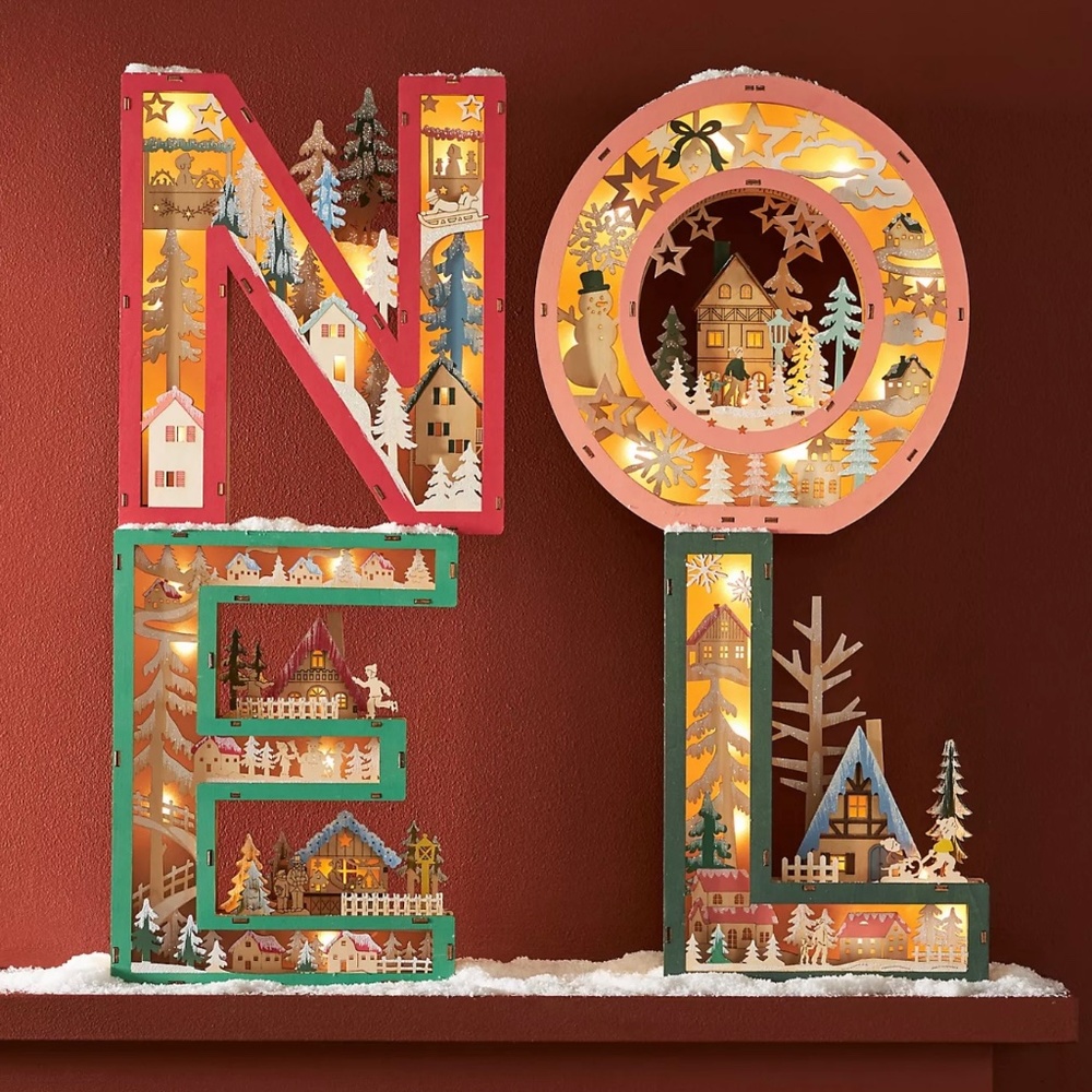 Anthropologie Wonderland Monogram Light-Up Scene NOEL Letters